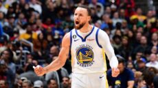 Stephen Curry scores 50 but Warriors can't capitalize in loss