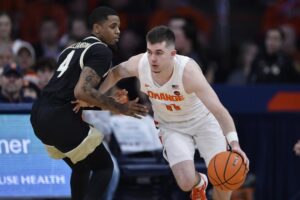 Clemson adds Syracuse’s Girard, 3 others to hoops team