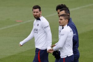 Messi to start for PSG after in-house suspension