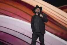 Garth Brooks extends sold-out Las Vegas residency with 2024 dates